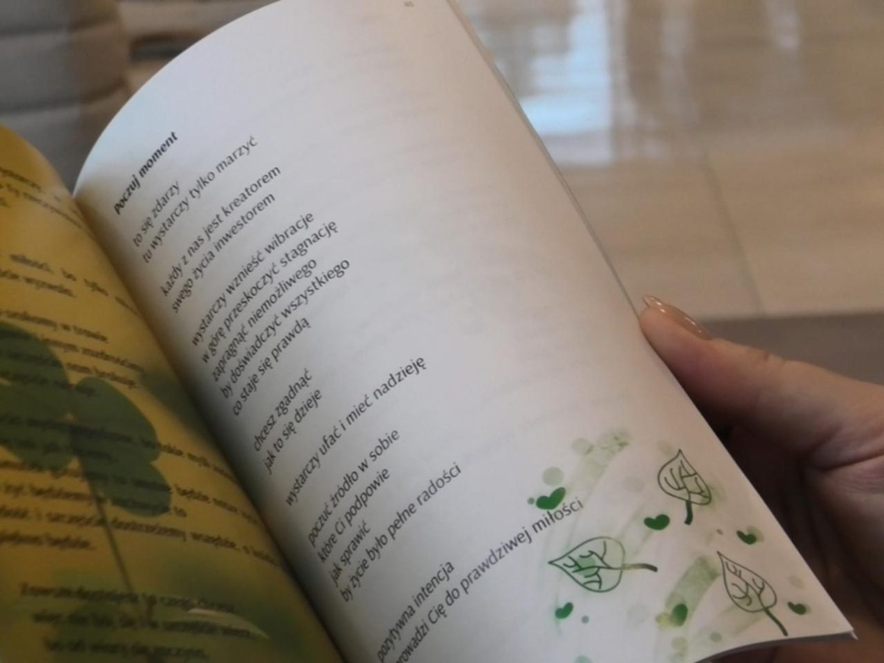 Ilustracja artykułu: Przemyśli serca – spektakl słowno-muzyczny Violetty