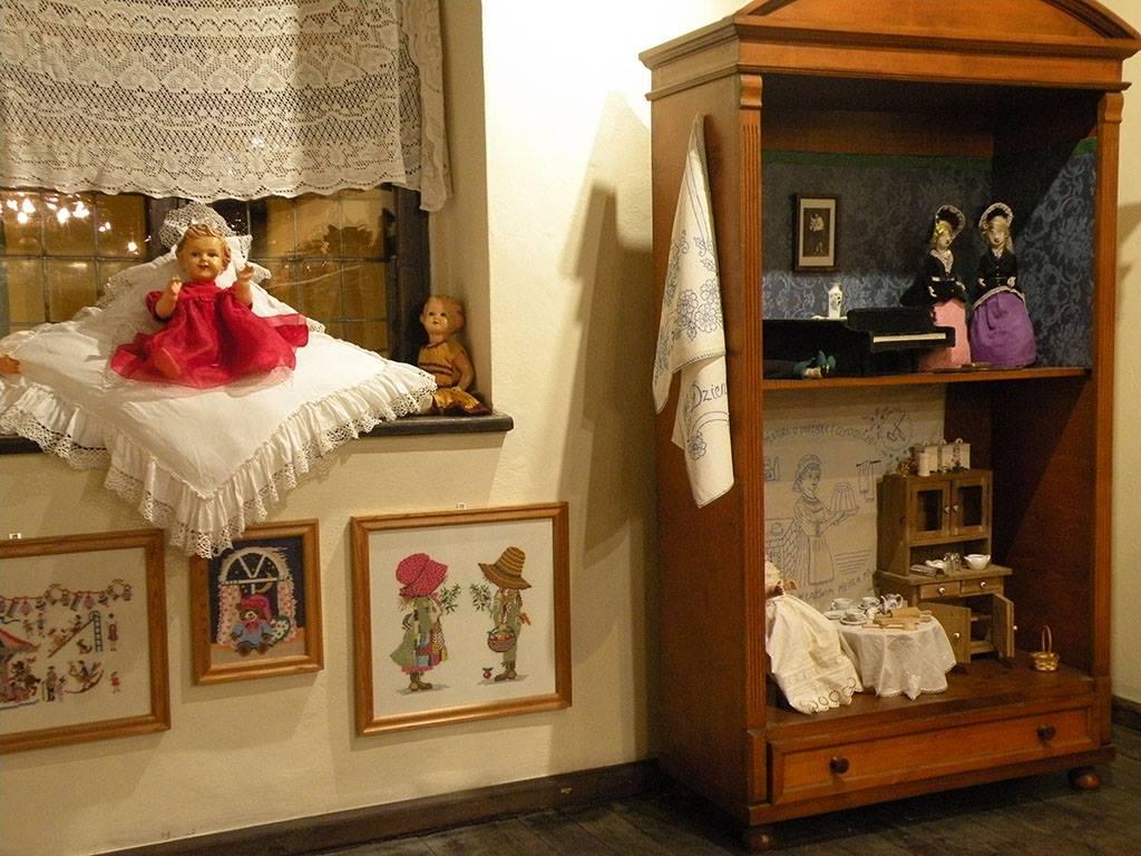 Ilustracja artykułu: Muzeum Zabawek i Bajek