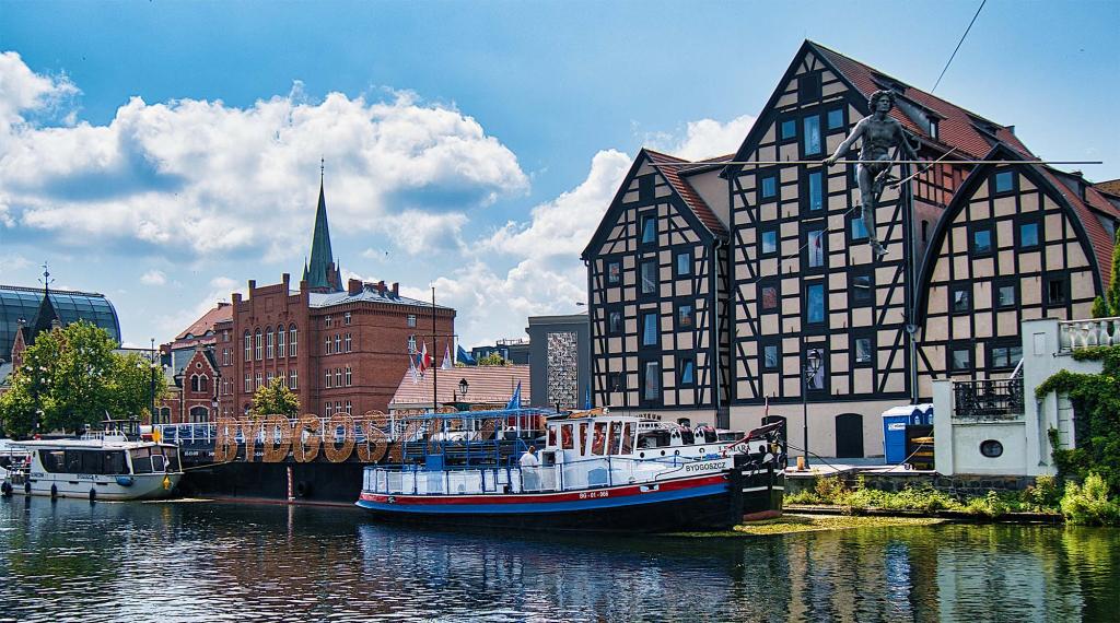 Ilustracja artykułu: Bydgoski Tramwaj Wodny