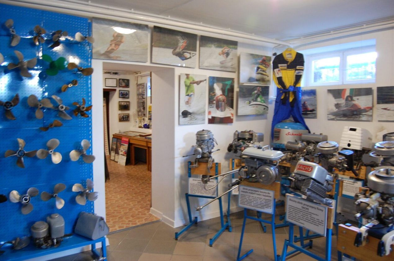 Ilustracja do wpisu: Wystawa „Sporty motorowodne”