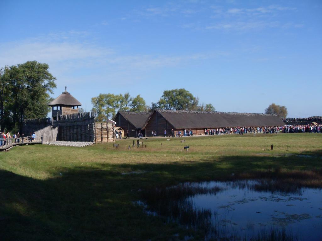 Ilustracja artykułu: Muzeum Archeologiczne w Biskupinie